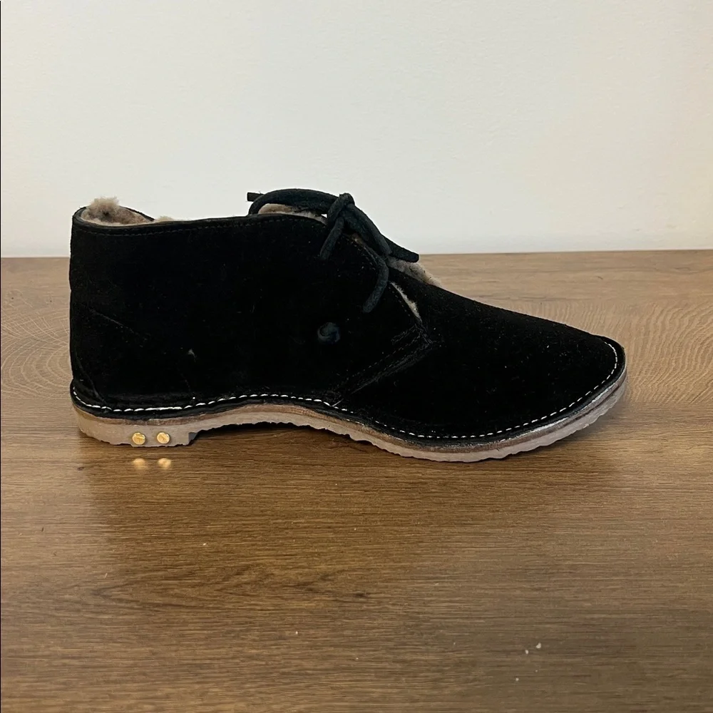 Free People BEEK Penguin Shearling-Lined Booties Ankle Boots Black Suede US 7